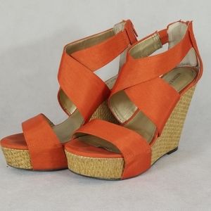 Audrey Brooke orange wedge sandals Sz 7